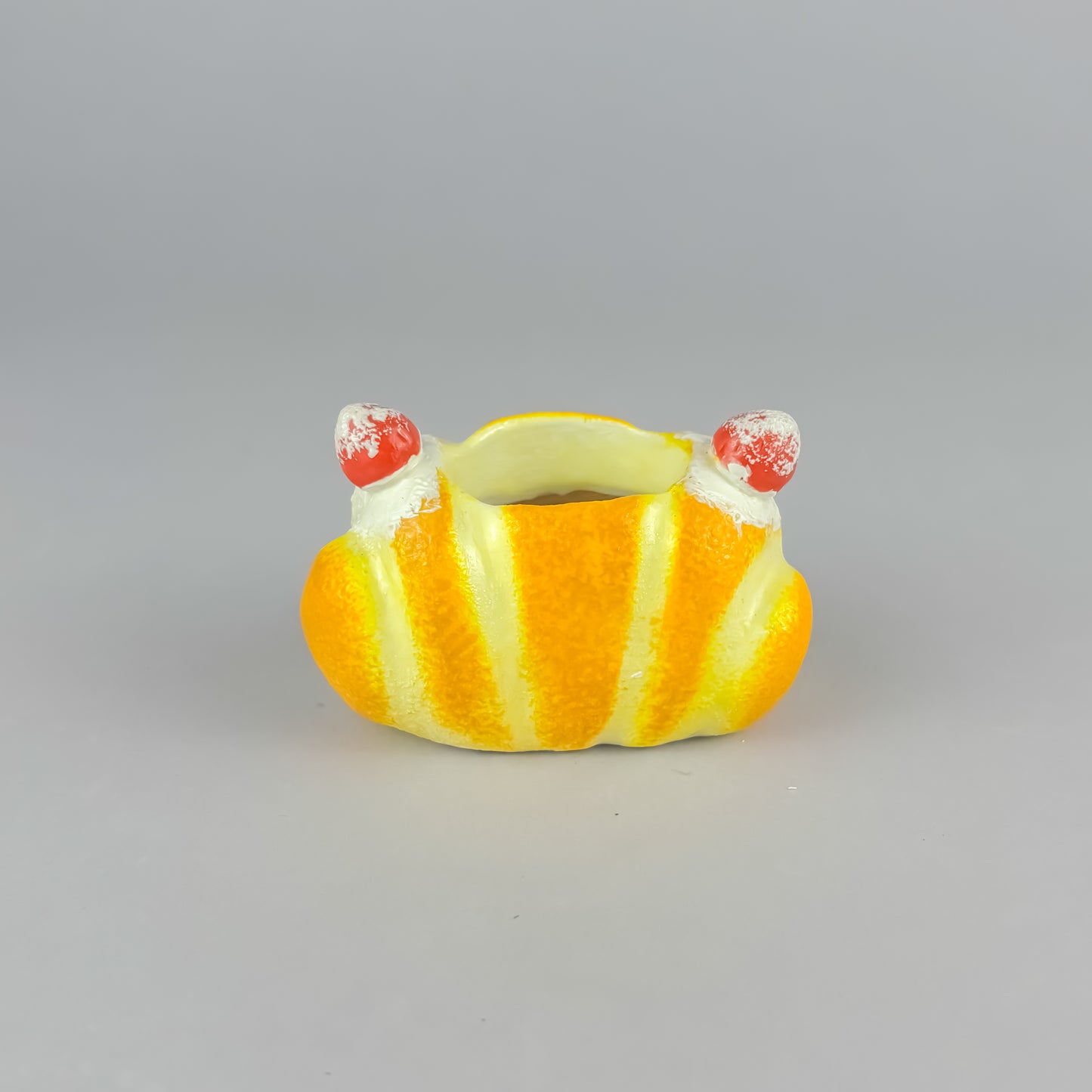 Bread and Cake Handmade Pots