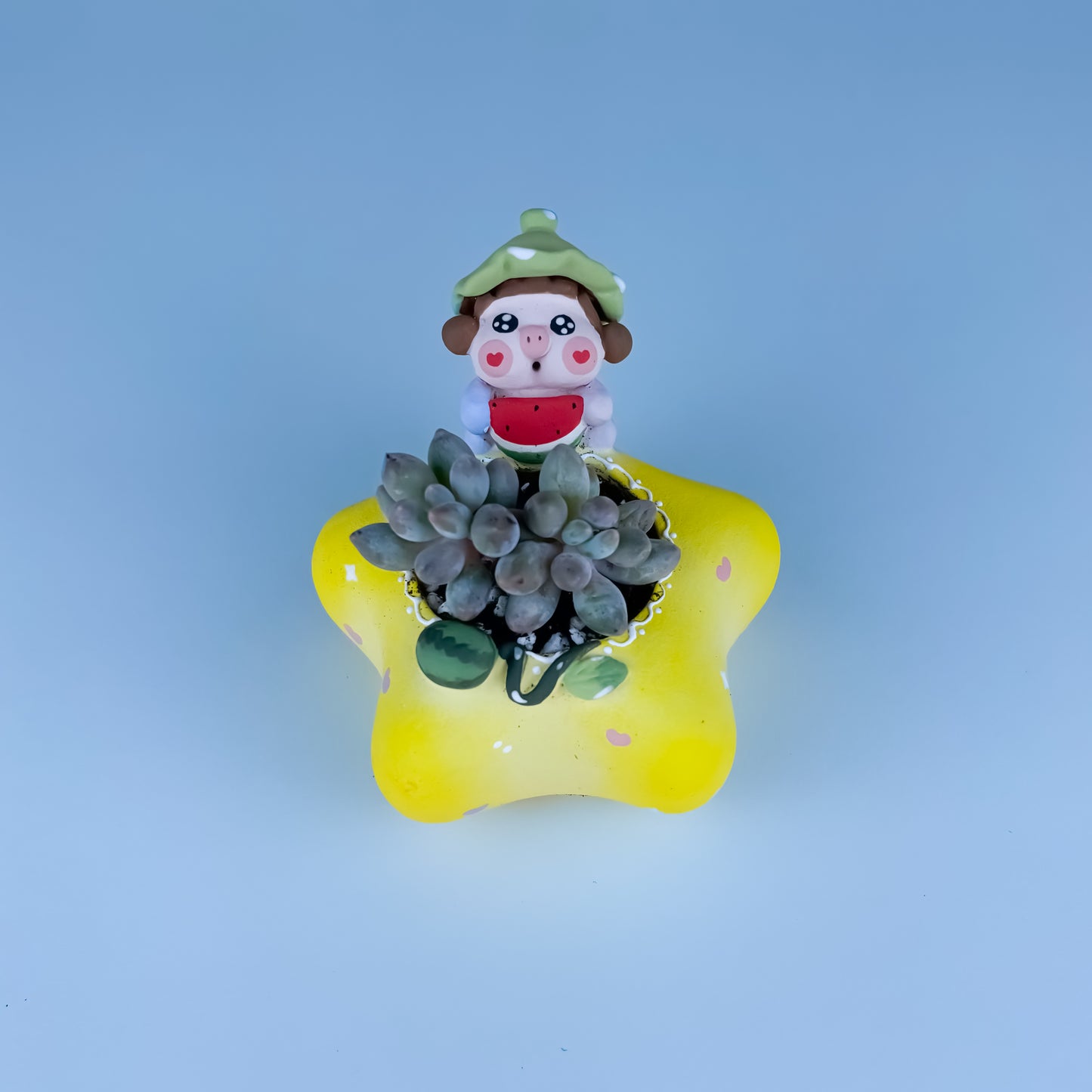 Handmade Star-Shaped Pot with Little Piggy – Creamy Unglazed Finish