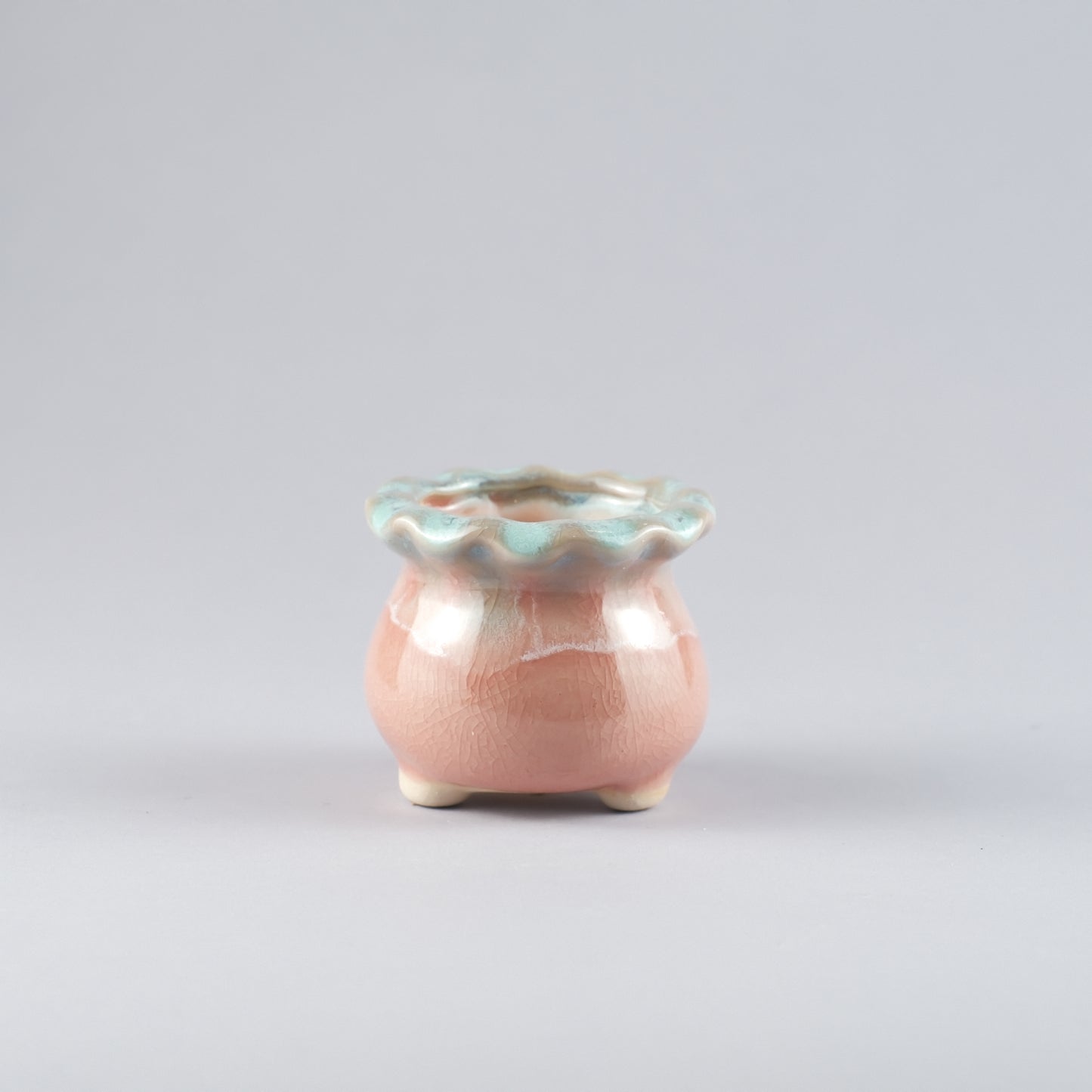 Ceramic Crackle-Glaze Pot – Cat-Eye-Like Shimmer